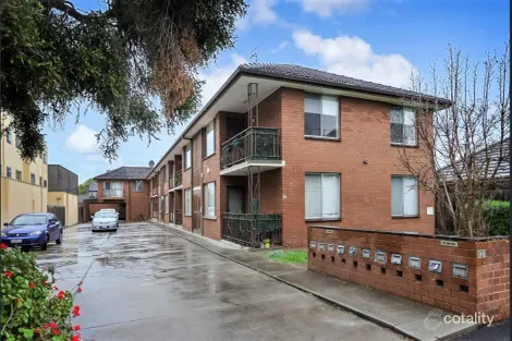 Property photo of 1/131 Somerville Road Yarraville VIC 3013