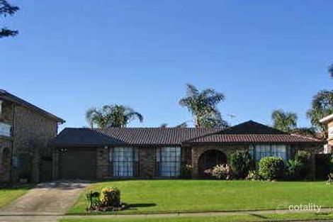 13 Essendon St, St Johns Park, NSW 2176