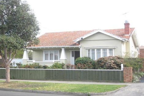 2/5 Orrong Ave, Reservoir, VIC 3073