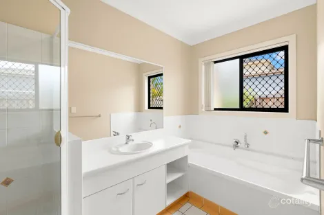 Property photo of 3/35-41 Beachcomber Court Burleigh Waters QLD 4220
