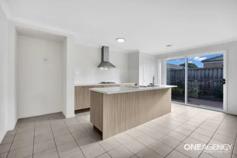 Property photo of 10 Sound Way Point Cook VIC 3030