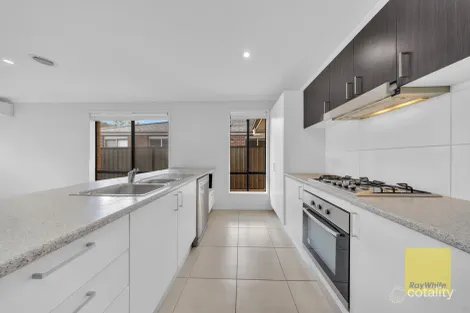 Property photo of 23 Michael Place Point Cook VIC 3030
