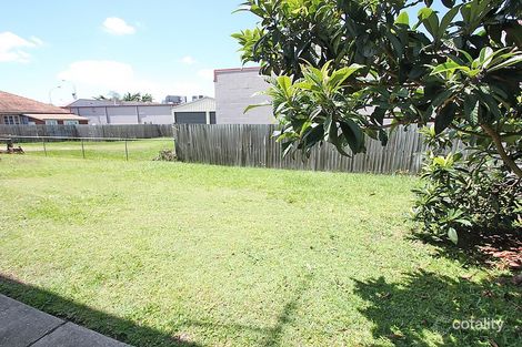 3/3 Storey Rd, Kallangur, QLD 4503