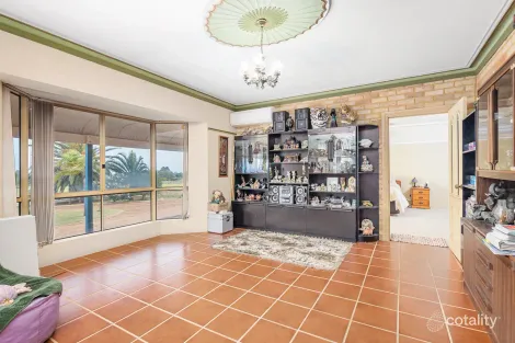 Property photo of 350 David Road Waggrakine WA 6530
