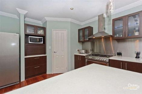 Property photo of 22 Pirianda Way Aveley WA 6069
