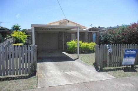 68 King St, Woody Point, QLD 4019