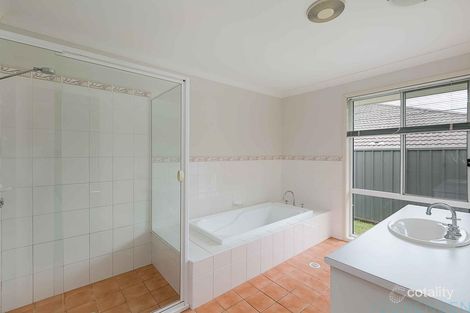 Property photo of 17 Mebbin Circuit Woongarrah NSW 2259