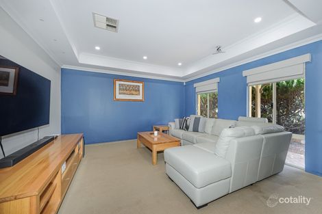 Property photo of 62 Coulterhand Circle Byford WA 6122