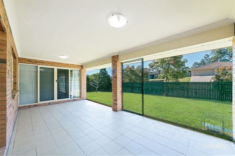10 Tosca St, Cashmere, QLD 4500