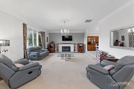 Property photo of 5 Coronet Court Cranbourne VIC 3977