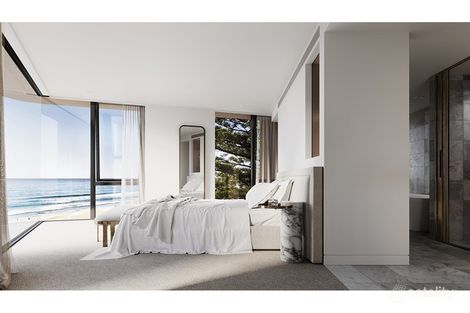 5/2 First Ave, Broadbeach, QLD 4218