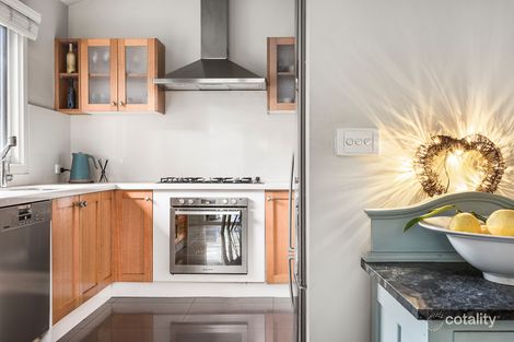 Property photo of 19 Amaroo Way Yallambie VIC 3085
