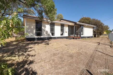 1a Freeman Ct, Swan Hill, VIC 3585