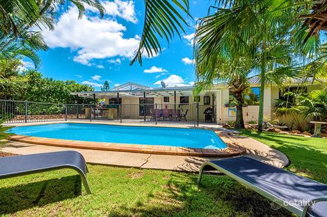 Property photo of 15 Ardlethan Court Helensvale QLD 4212