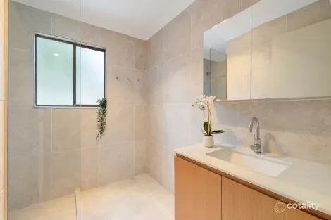 Property photo of 10 Dover Court Buderim QLD 4556