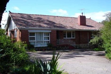 219 Lesmurdie Rd, Lesmurdie, WA 6076