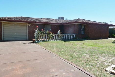 36 Burslem Dr, Thornlie, WA 6108