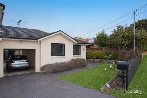 Property photo of 2/13 Napier Crescent North Ryde NSW 2113