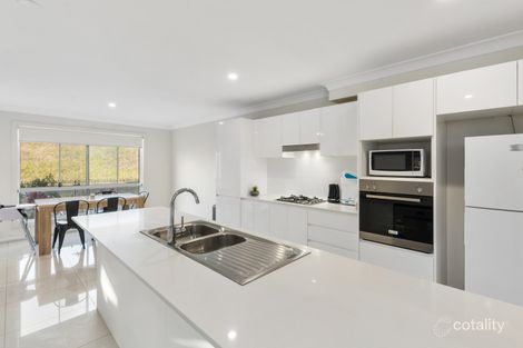 Property photo of 22 Saltwater Circuit Kanahooka NSW 2530