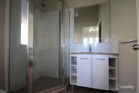 1105 Logan Rd, Holland Park West, QLD 4121