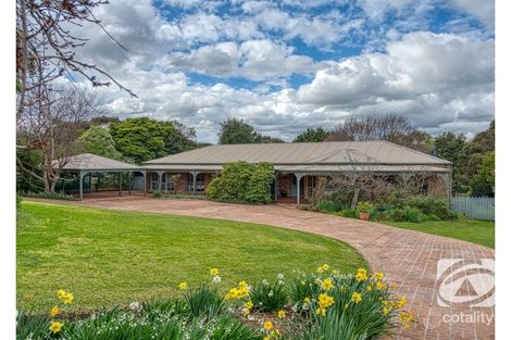 Property photo of 12 Halcyon Way Narre Warren South VIC 3805