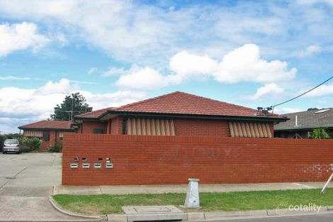 2/1 New St, South Kingsville, VIC 3015