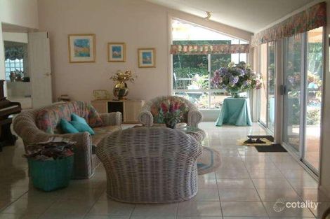 Property photo of 19 Peterleen Street Robertson QLD 4109