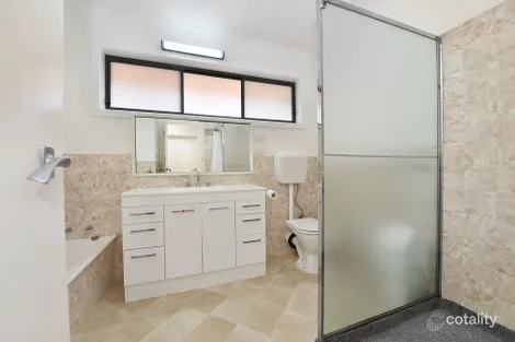 Property photo of 60 Riddell Road Sunbury VIC 3429