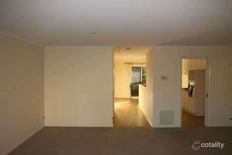 Property photo of 2 Botanic Walk Mont Albert North VIC 3129