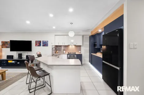 Property photo of 21 Presentation Boulevard Nambour QLD 4560