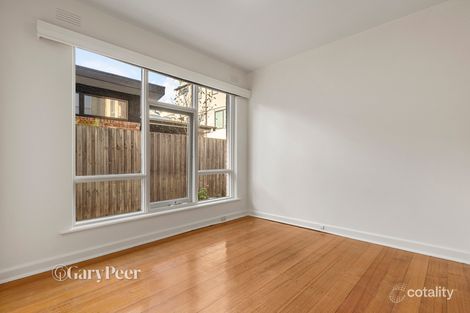 Property photo of 17/233-235 Canterbury Road St Kilda West VIC 3182