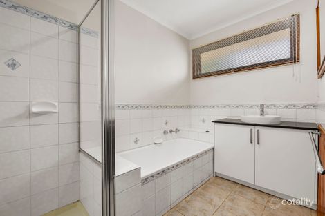 Property photo of 1/30 Strathallan Road Macleod VIC 3085