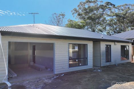 27 Rossi Ave, Russell Island, QLD 4184