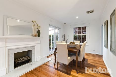 Property photo of 52 Pasadena Crescent Bentleigh East VIC 3165