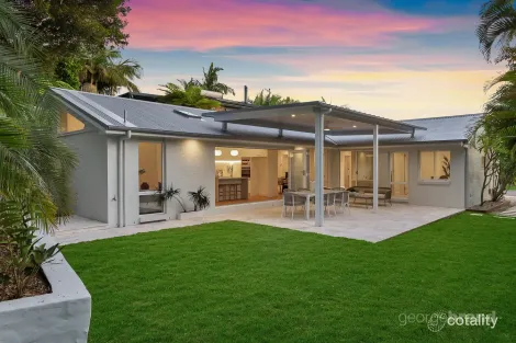 Property photo of 8 Compass Close Bateau Bay NSW 2261