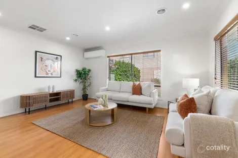 Property photo of 15 Farmhouse Boulevard Epping VIC 3076