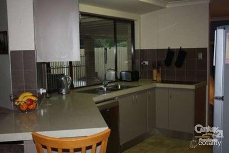 Property photo of 5 Logpine Crescent Camillo WA 6111