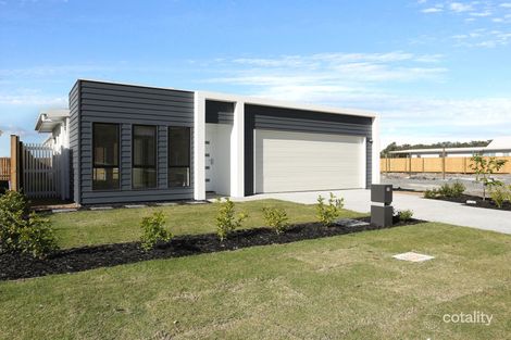 Property photo of 15 Lauenstein Crescent Pimpama QLD 4209