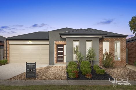 Property photo of 11 Silverbay Avenue Point Cook VIC 3030