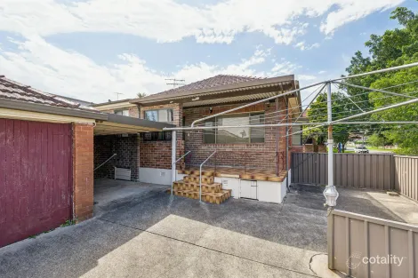 Property photo of 1 The Crescent Russell Lea NSW 2046