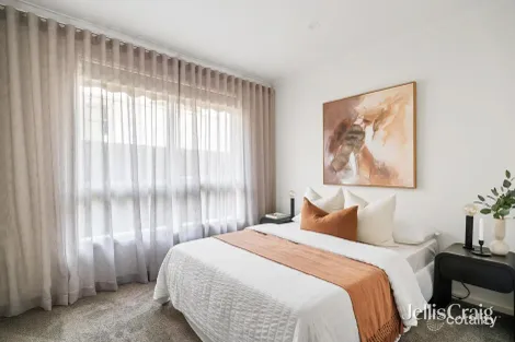 Property photo of 11 Archer Place Mill Park VIC 3082