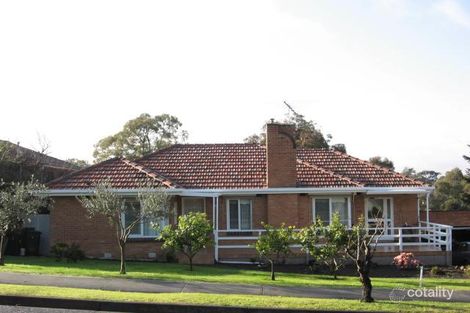 4 Calvin Cres, Doncaster East, VIC 3109