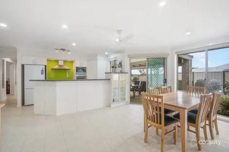 28 Rainbow Beach Dr, Bonny Hills, NSW 2445