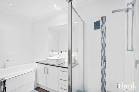 Property photo of 1/33 Edwards Street Flinders View QLD 4305