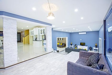 Property photo of 14 Yarra Place Prestons NSW 2170