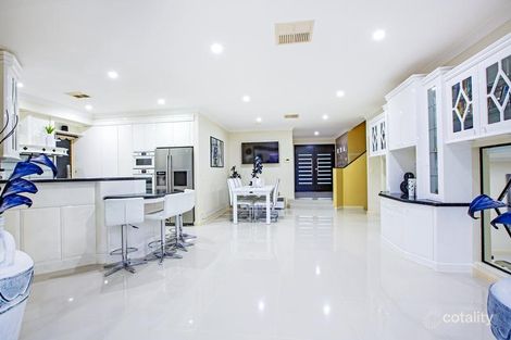 Property photo of 14 Yarra Place Prestons NSW 2170