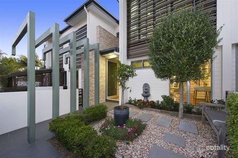 Property photo of 18 Barton Parade Balmoral QLD 4171