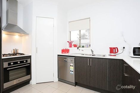 Property photo of 4/11 Parker Street Werribee VIC 3030