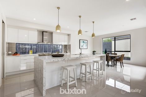 17 Lawford St, Box Hill North, VIC 3129