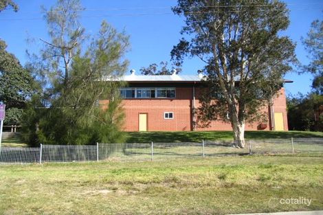 2 Tallawalla Rd, Valentine, NSW 2280